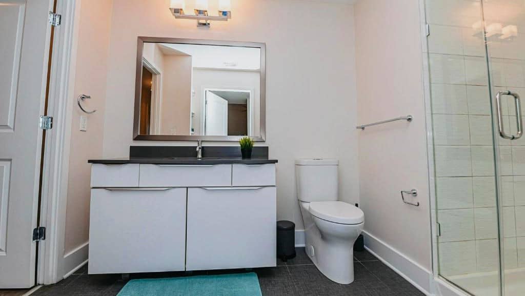 appartement meublé salle de bain