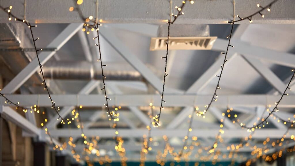guirlande lumineuse plafond