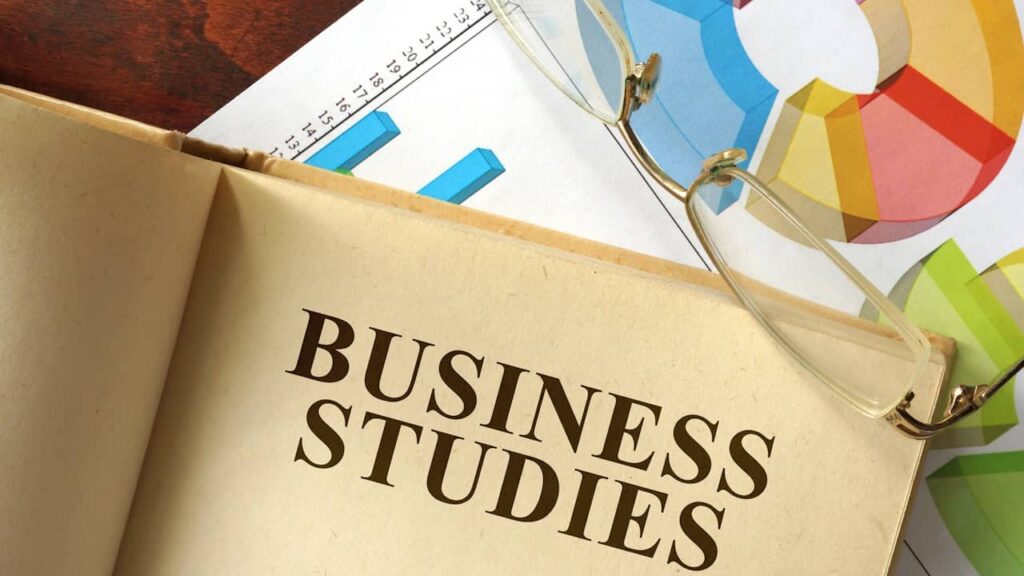 etudes commerce business studies