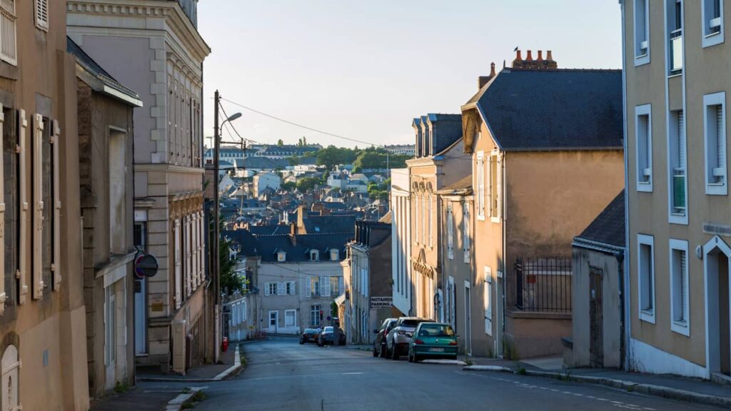maison rue laval