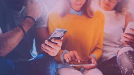 Vie connectée comment reprendre le contrôle sans tout couper ? Vie connectée comment reprendre le contrôle sans tout couper ?