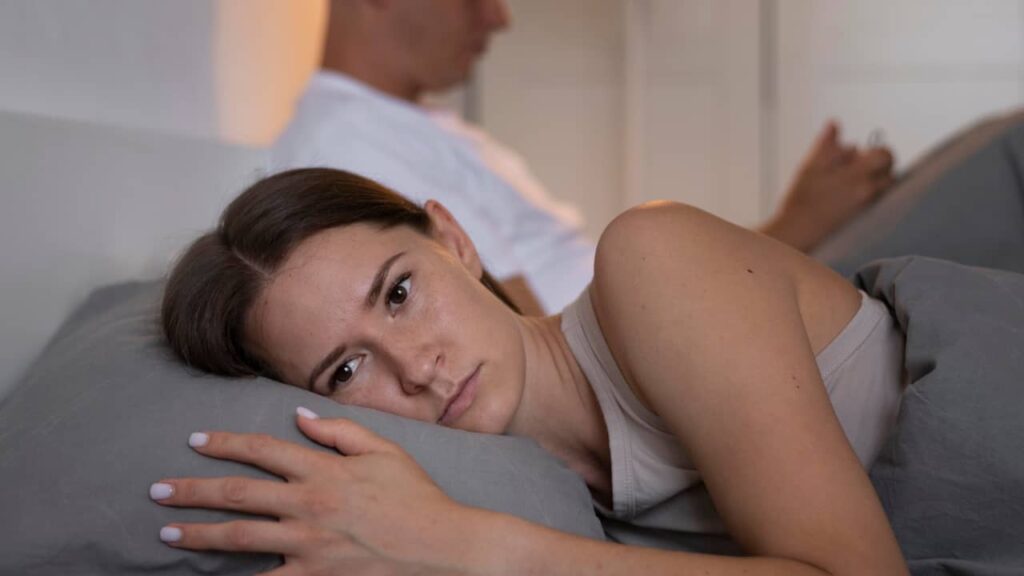 femme triste après rapport