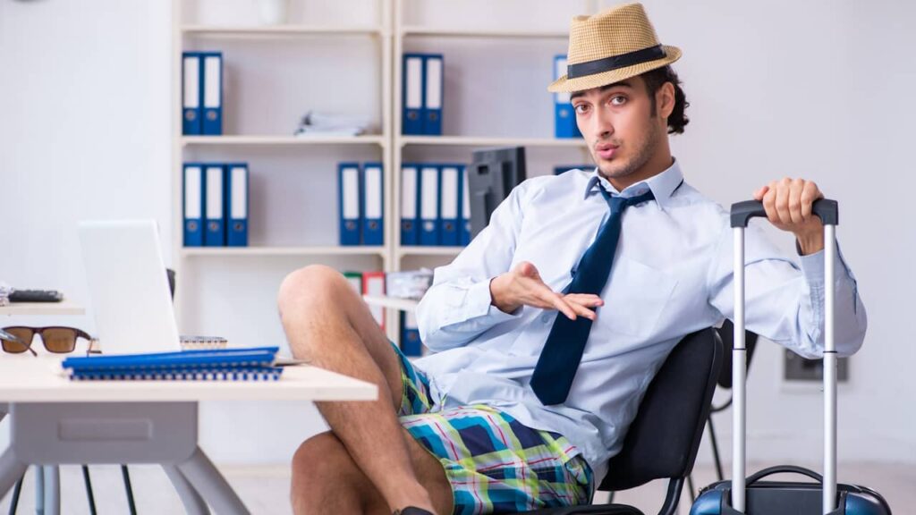 homme valise vacances