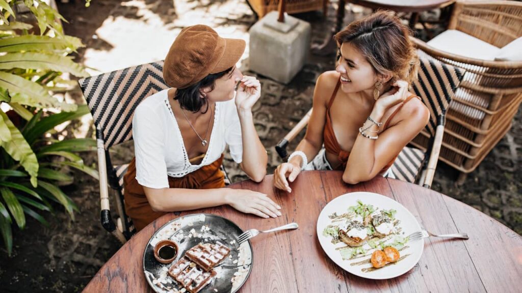 repas deux amies restaurant